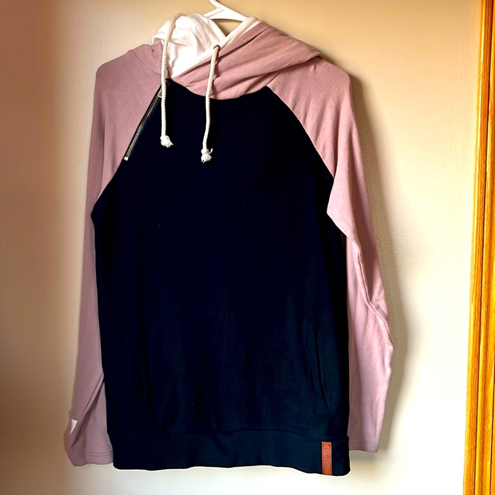 Ampersand sweatshirt